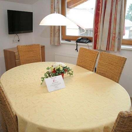Charming Apartment In Uderns With Balcony מראה חיצוני תמונה