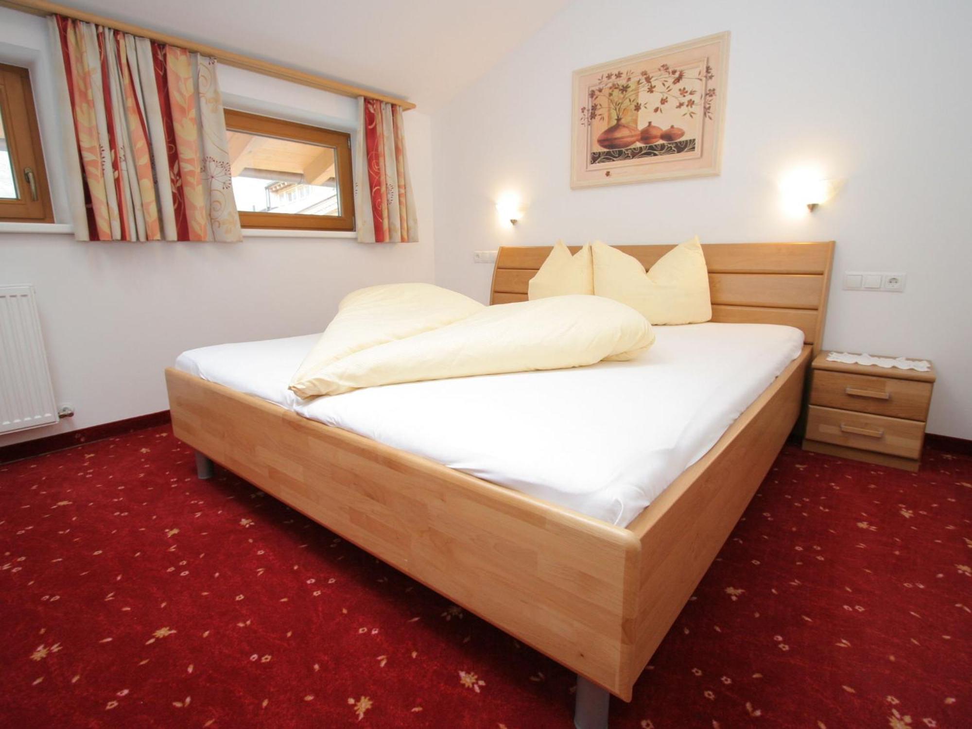 Charming Apartment In Uderns With Balcony מראה חיצוני תמונה