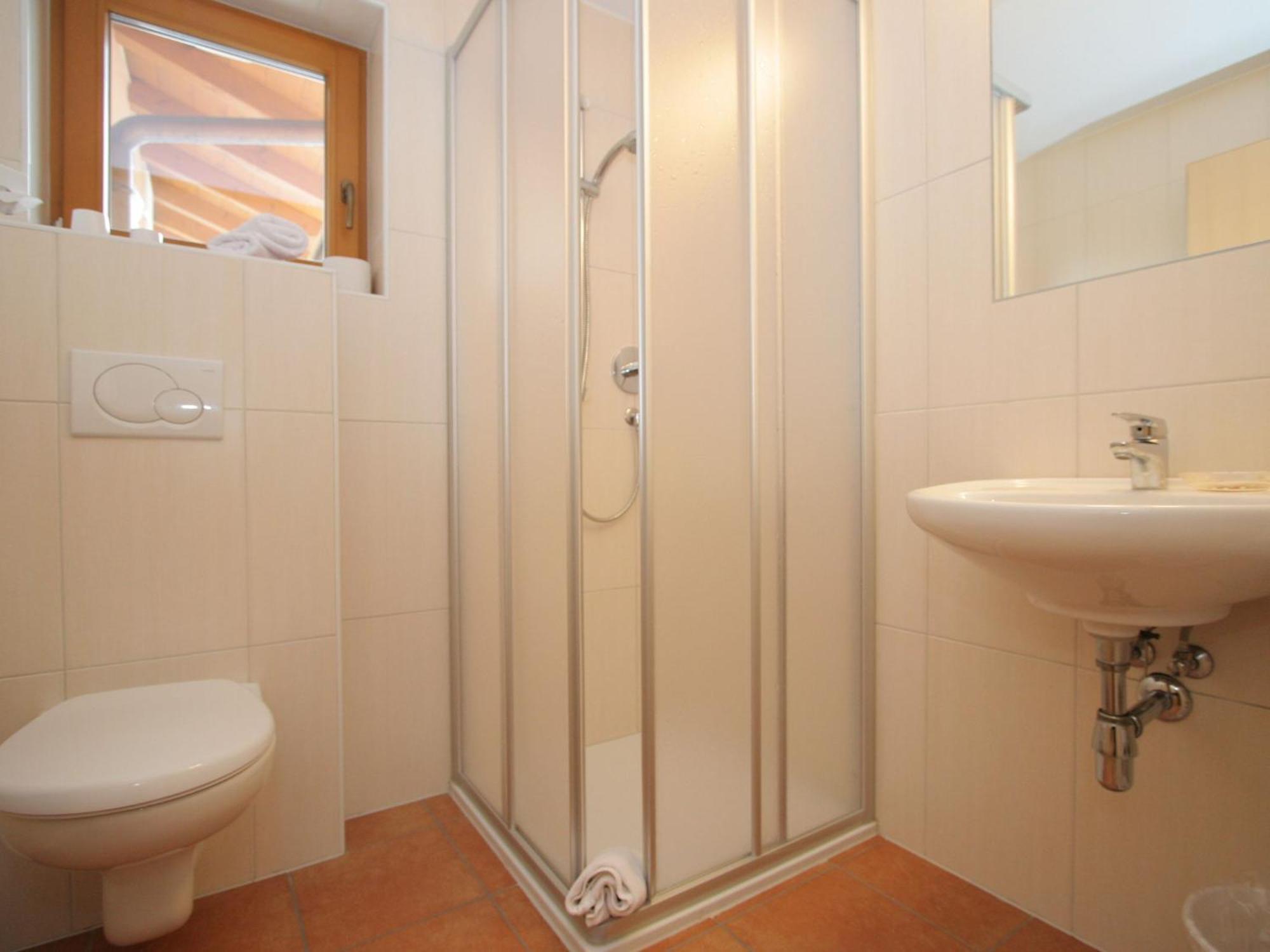 Charming Apartment In Uderns With Balcony מראה חיצוני תמונה